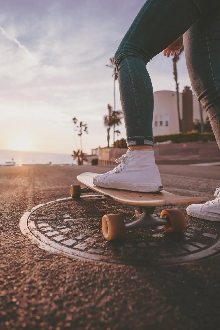 Girl Skateboard Profile Picture