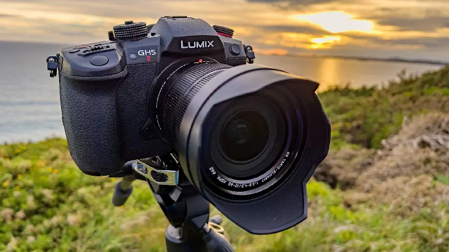 Panasonic Lumix GH5 II Review and Key Features