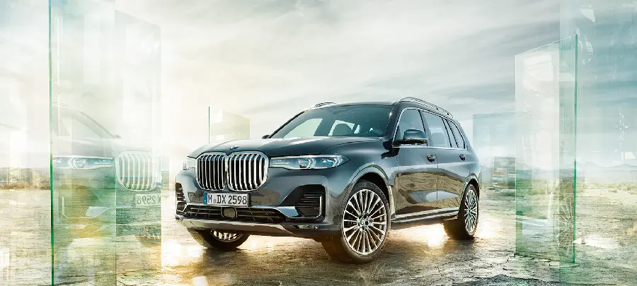Image of BMW X7