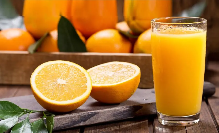 Fresh Orange Juice High-Quality Photo