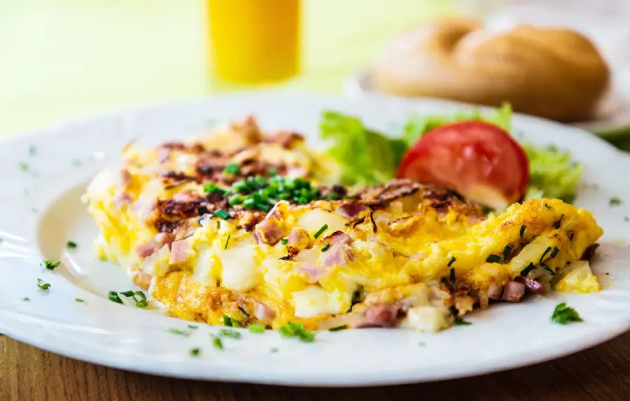 High-Quality Omelette Photo for Food Enthusiasts