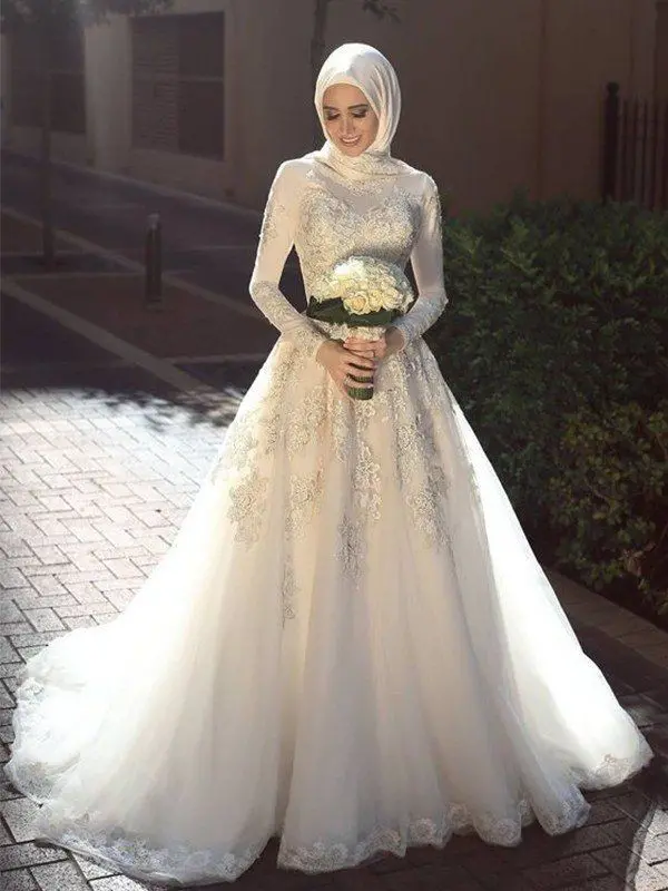 Download Images of Hijab Brides in Modest Dresses