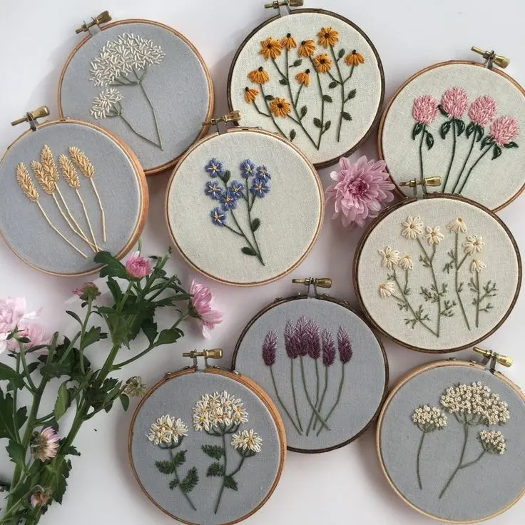 Download Embroidery on Thick Gray Fabric Photo