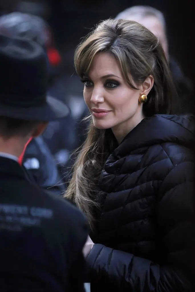 Angelina Jolie Hollywood Actress Photo for Fans