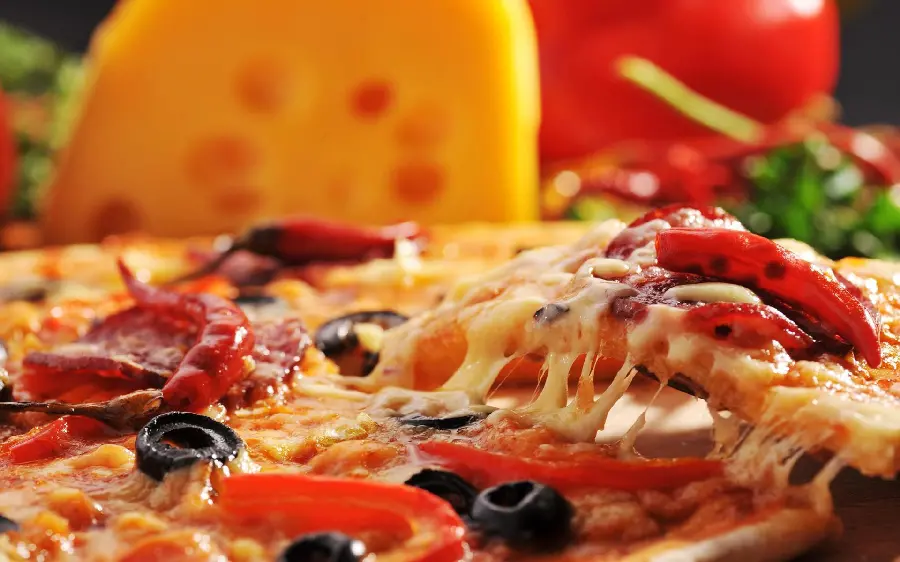 Download Italian Pizza Image