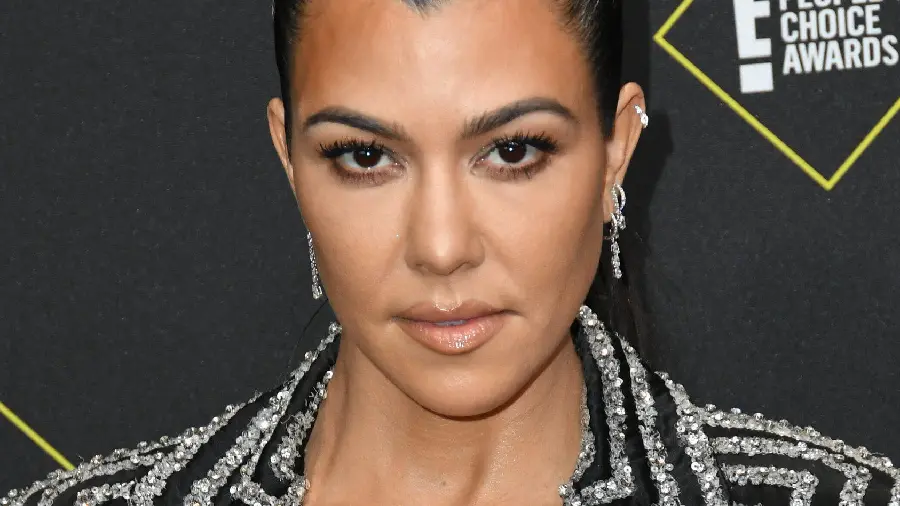 Kourtney Kardashian Oldest Member Photo and Family Life