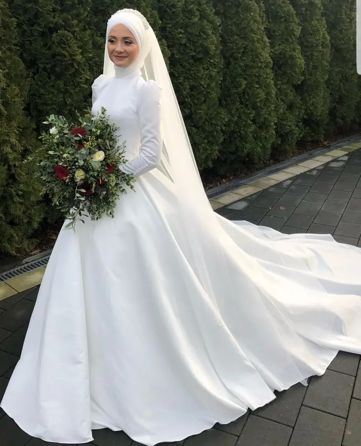 Download Photos of Modest Wedding Dresses and Hijab Brides