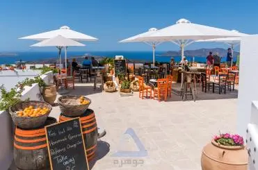 Image of a Santorini Cafe