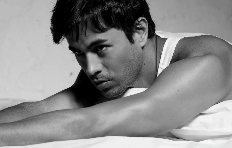 Enrique Iglesias Image HD Quality