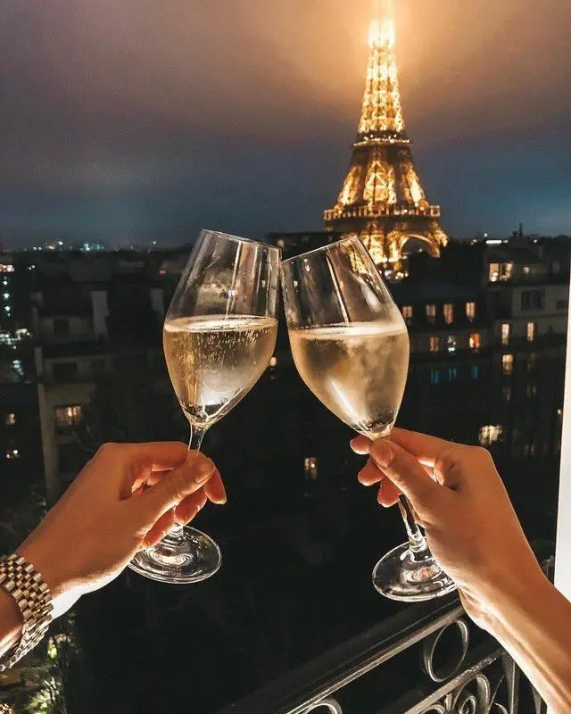 Download Wine Glass and Eiffel Tower Profile Picture