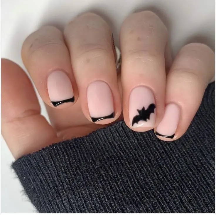 Short Halloween Nail Art Design - Spooky and Stylish