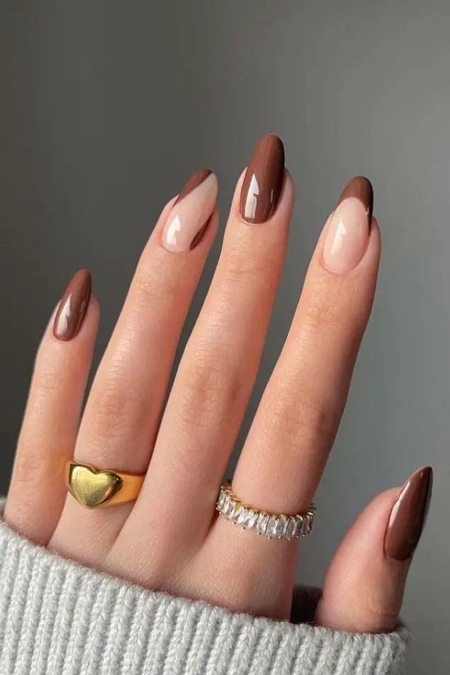 Download Simple and Trendy Autumn Nail Design 2021