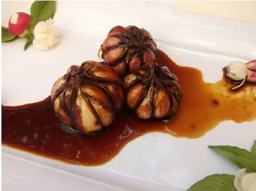 Download Garlic Pickle Image in High Quality