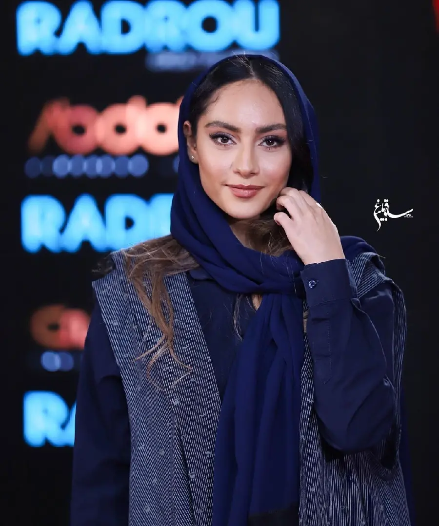 Download Images of Tarlan Parvaneh - Famous Iranian Actress