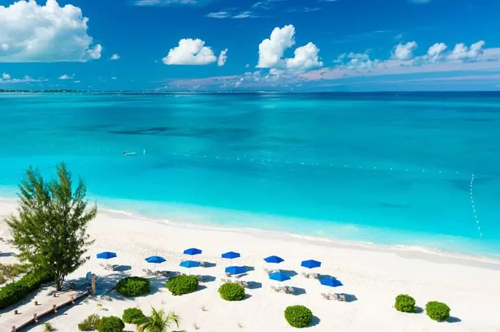 Images of Grace Bay in North America