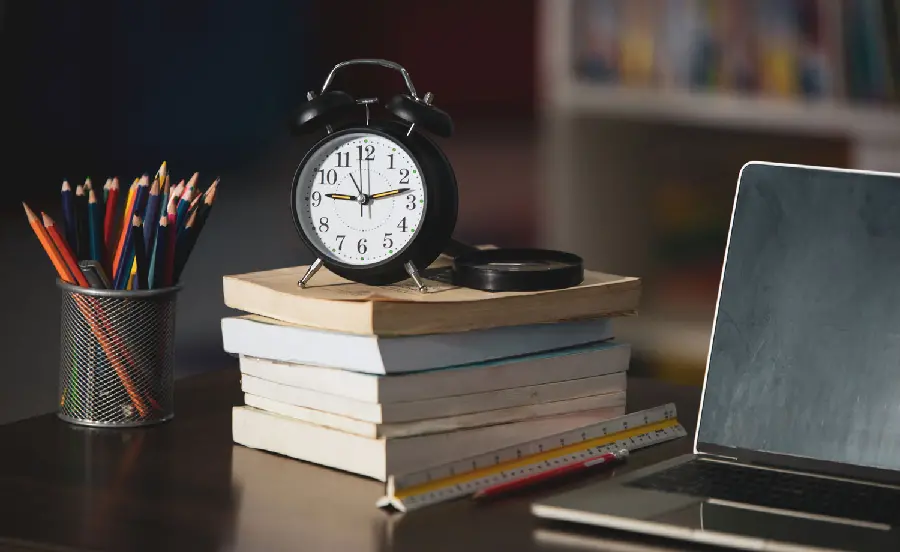 Download Online Teaching High Income Job Images
