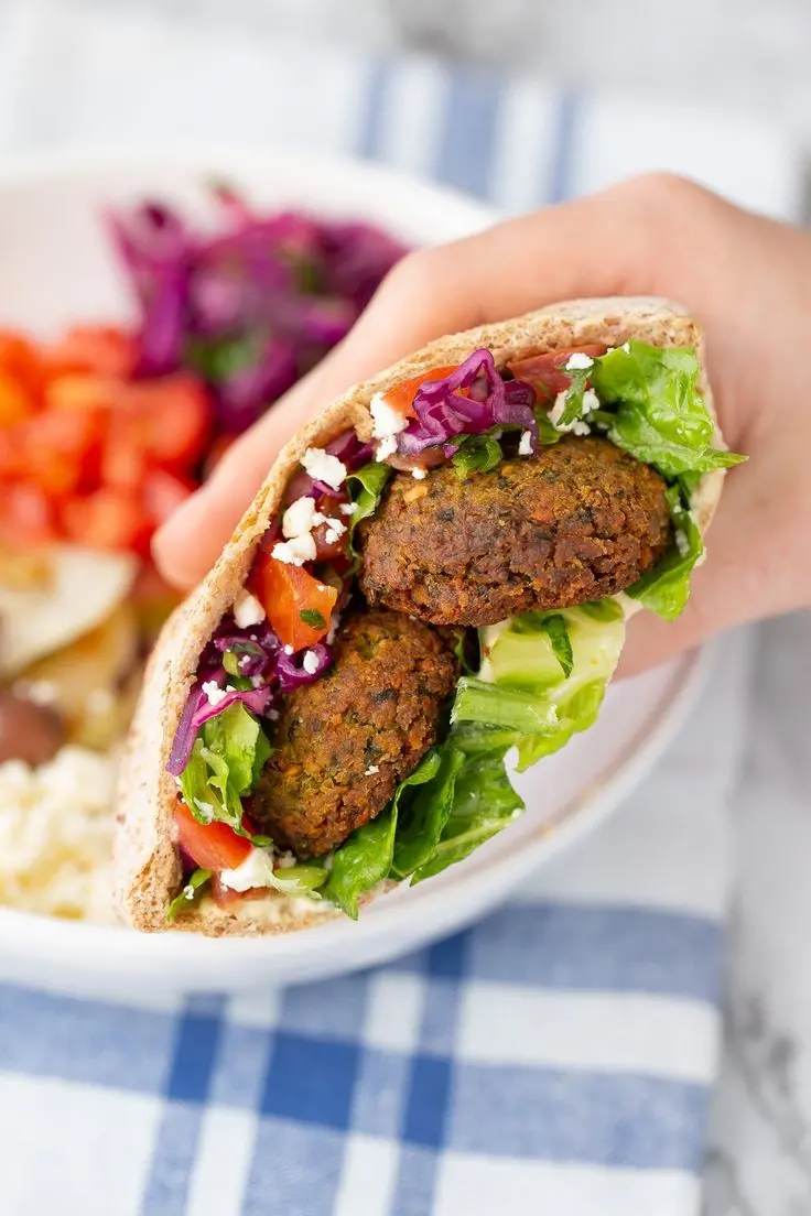 Download High-Quality Falafel Photo for Food Enthusiasts