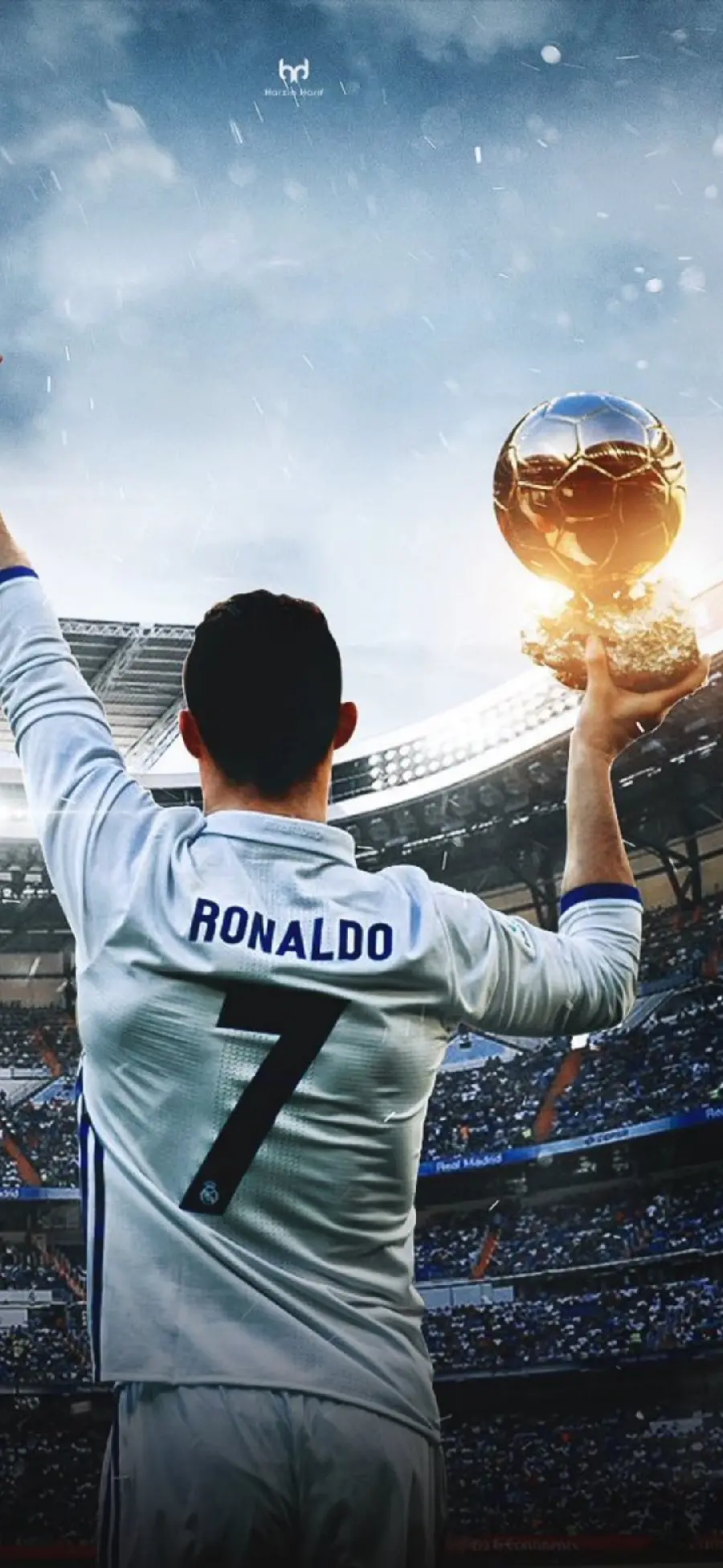 Download Cristiano Ronaldo Photo - Real Madrid