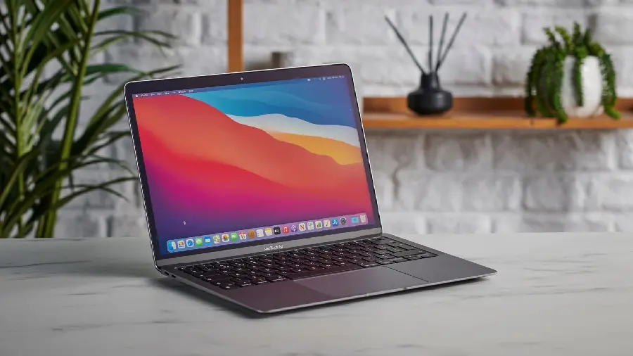 MacBook Air Features and Images - 2020 Review