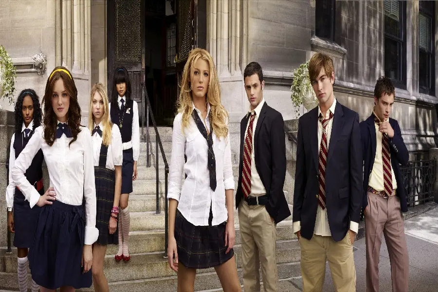 Blake Lively as Serena in Gossip Girl