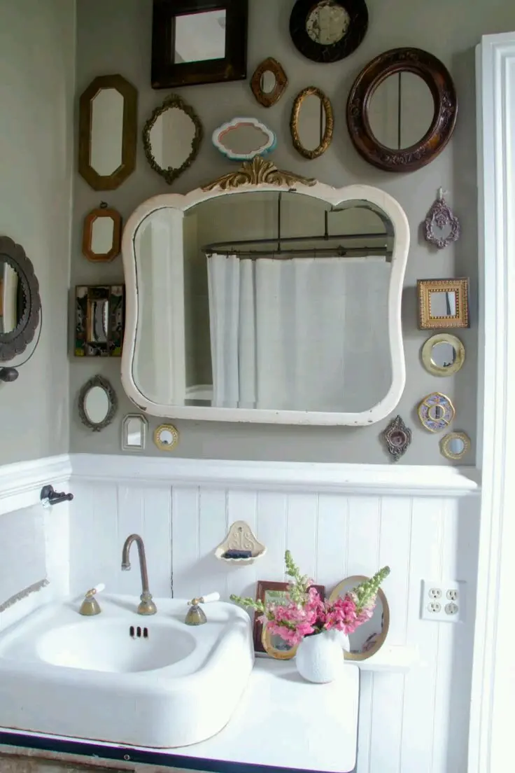 Download Bathroom Mirror with Small Mirrors Image