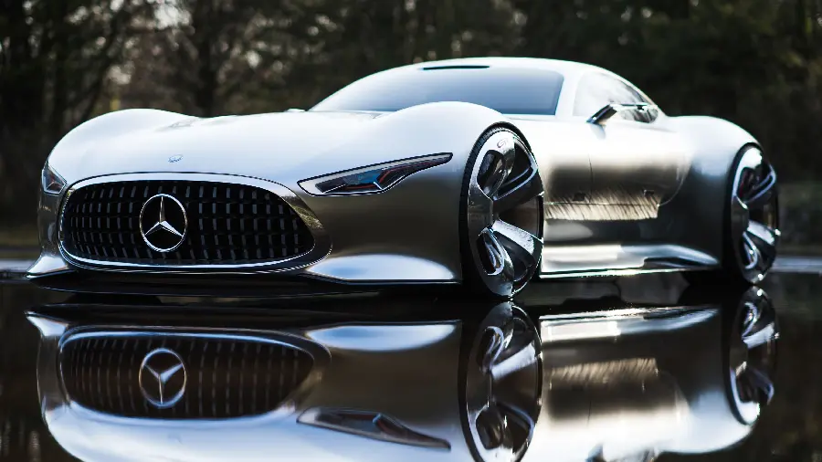 Download Images of the Mercedes-Benz AMG Vision Gran Turismo
