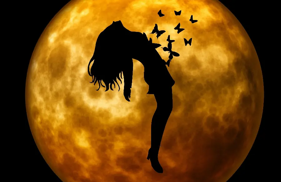Download HD Moon Photo with Yellow Hue
