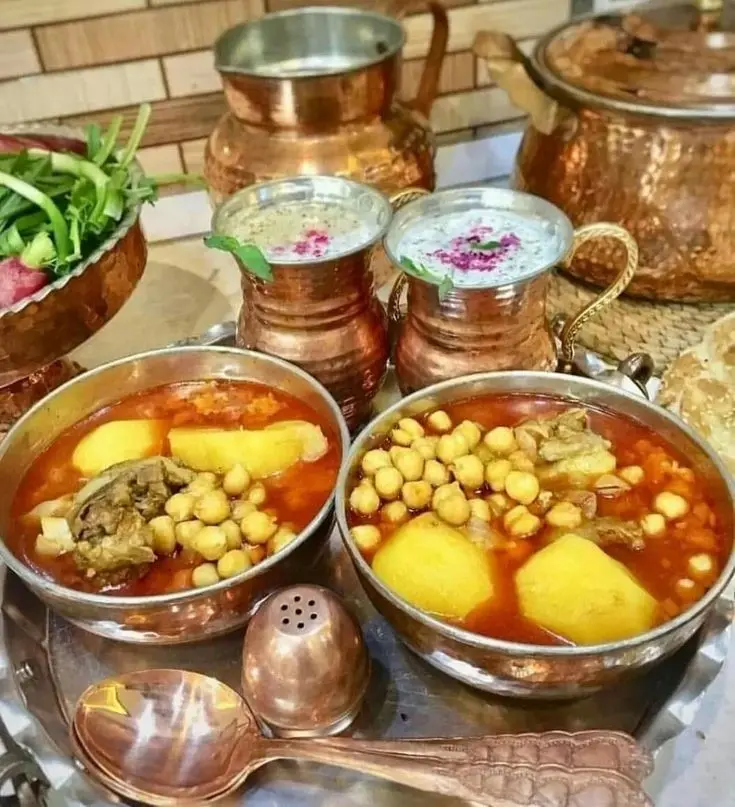 High-Quality Iranian Abgoosht Photo for Food Lovers