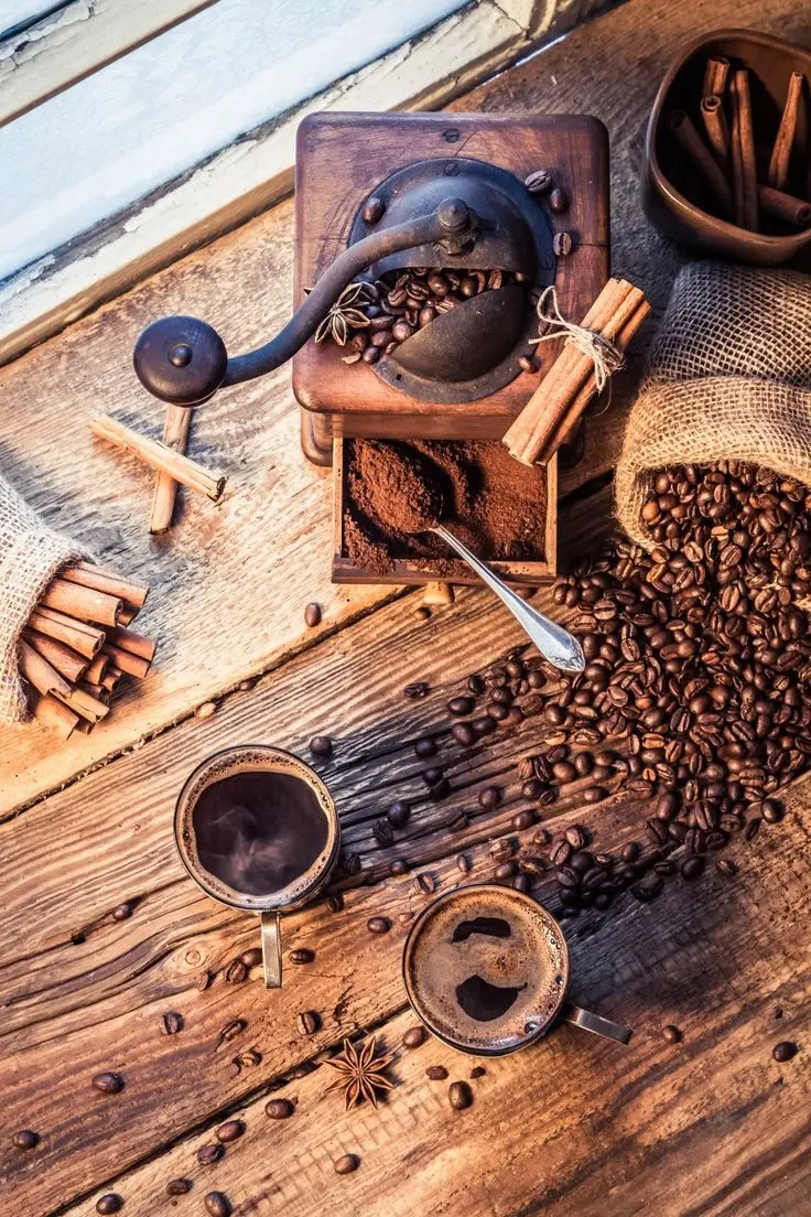 Download Coffee Grinder with Old Machine - High Quality