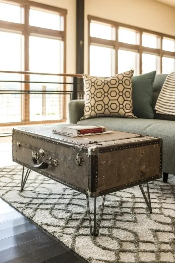 Download Image of Vintage Metal Suitcase