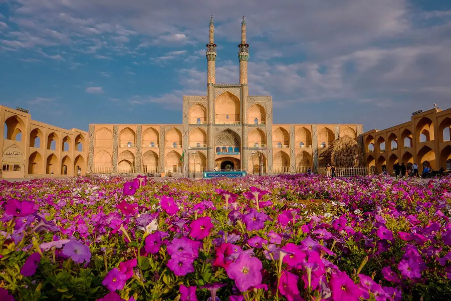 Download Images of Yazd City