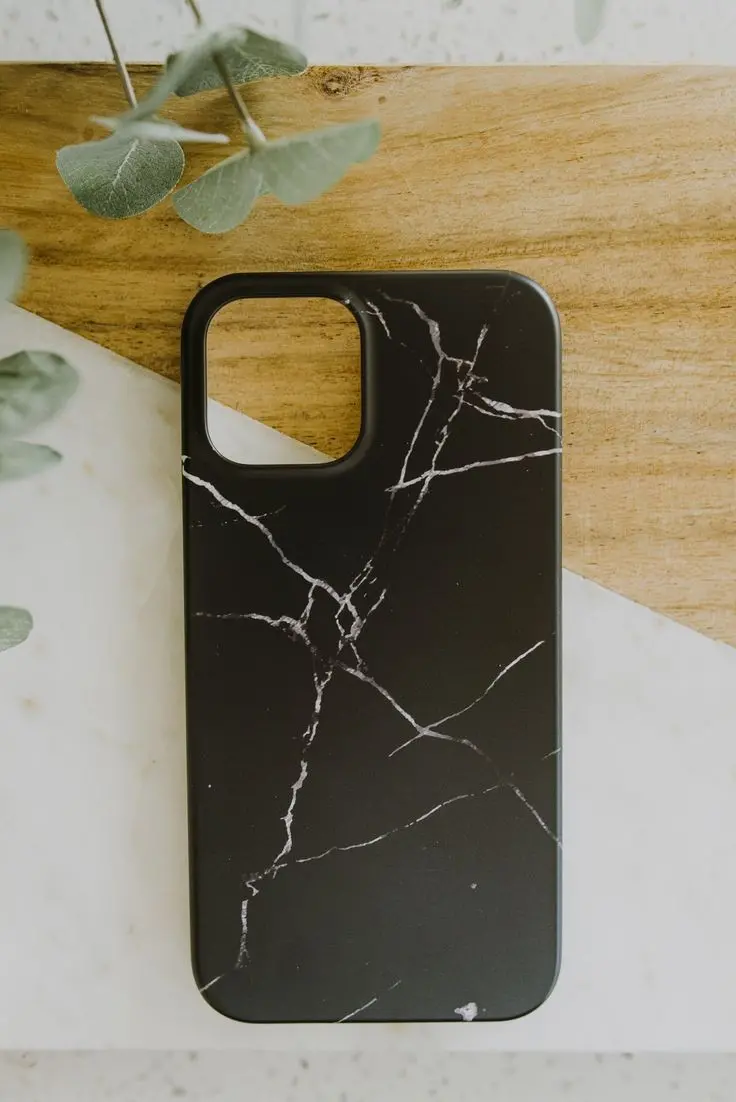 iPhone Case with Black Marble Design
