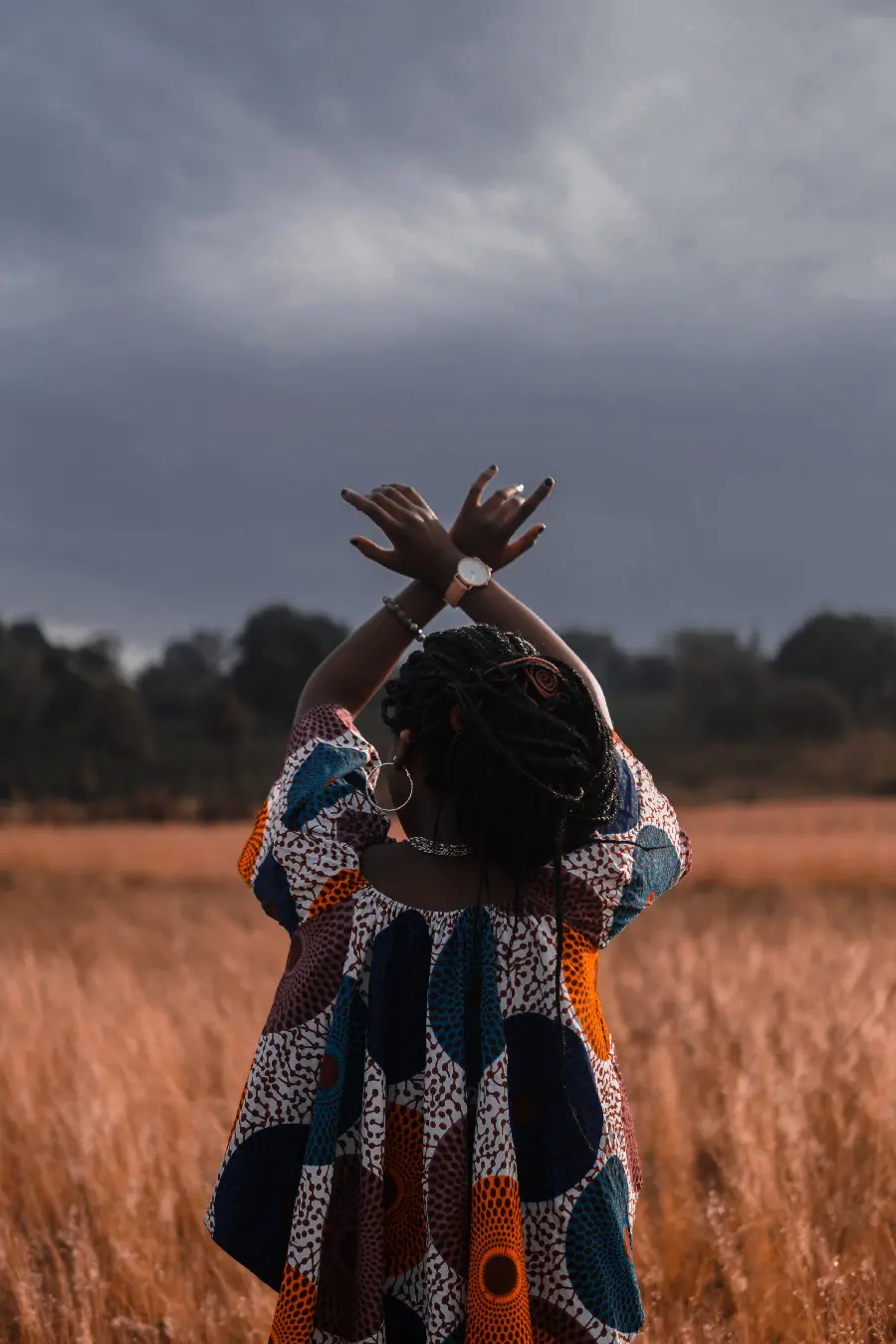Faceless Photography Poses