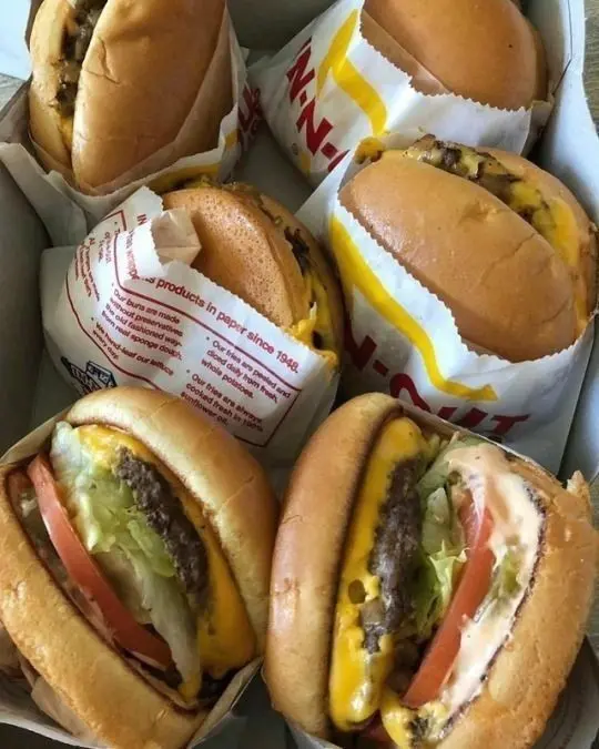 Special Burger HD Photo for Food Enthusiasts