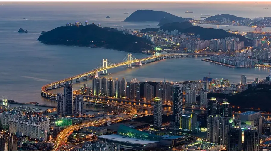 Seoul and Han River Images