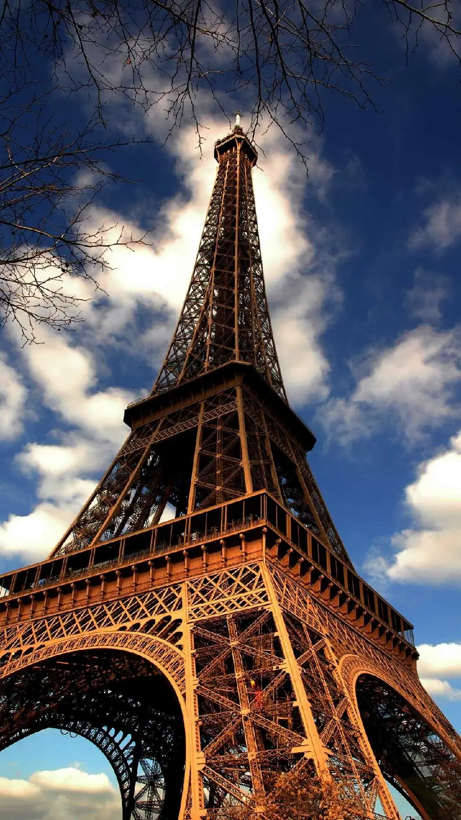 Download 3D Eiffel Tower Backgrounds