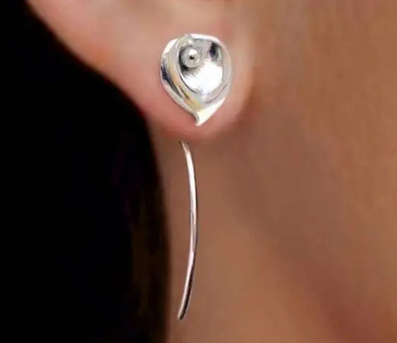 White Gold Flower Earrings
