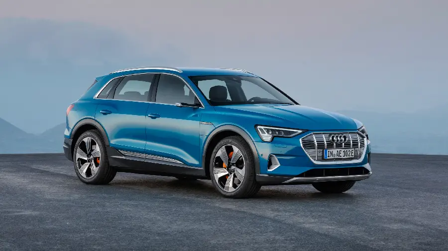 Image of Audi E-Tron Quattro