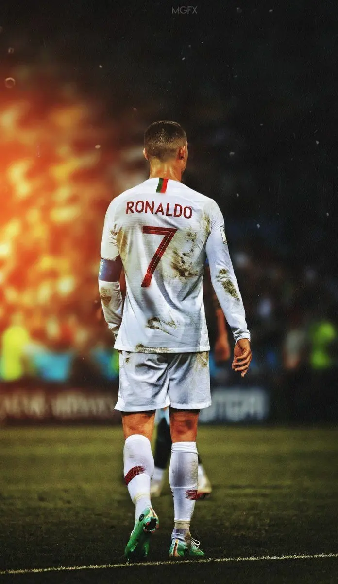 Download Cristiano Ronaldo Wallpaper - HD Quality
