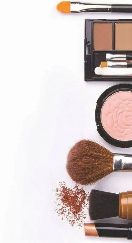 Download Pink Brush and Shadow Wallpaper for Makeup Inspiration
