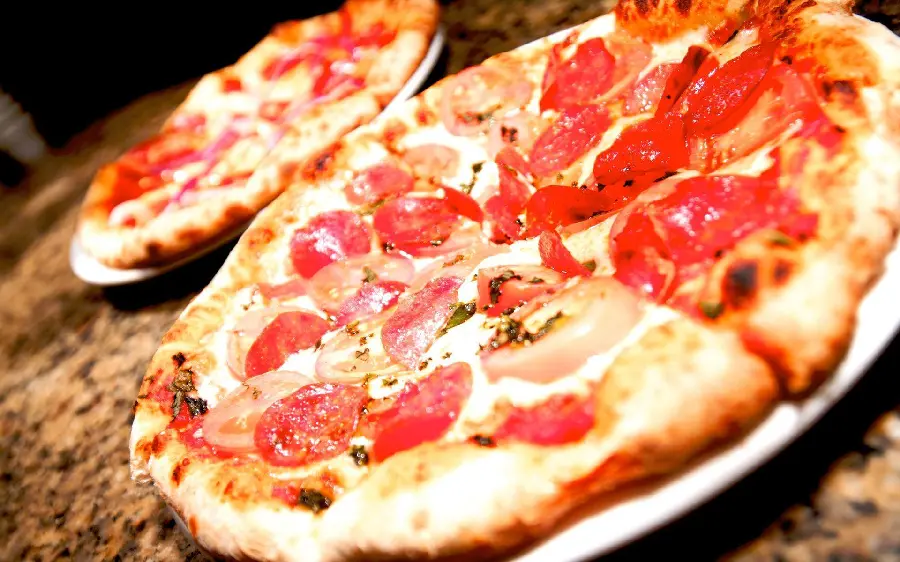 Download Delicious Pepperoni Pizza Image