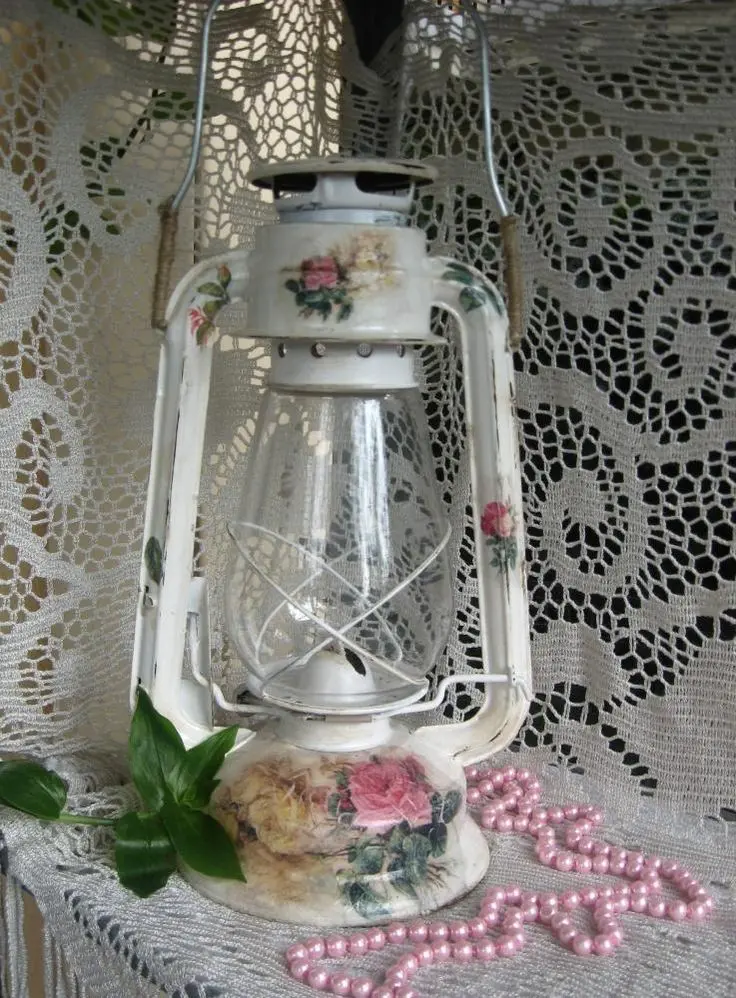 Download Collectible Vintage Lantern Photo for Traditional Decor