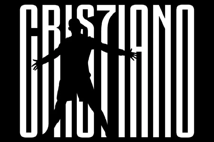 Cristiano Ronaldo Juventus Controversial Reveal Image - Shocking Moment