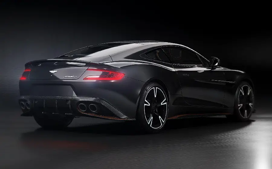 Aston Martin Vantage 2018 Rear View Photo