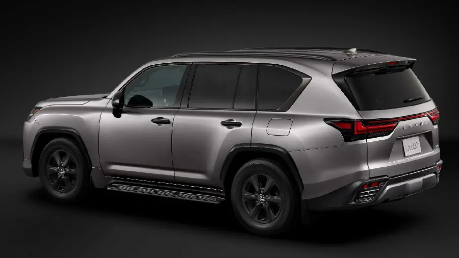 Lexus LX600 Desktop Wallpaper