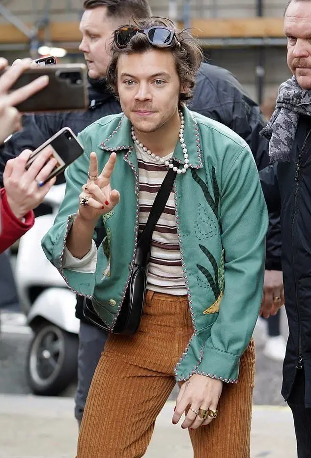 Download Harry Styles Picture as a Tattoo Lover
