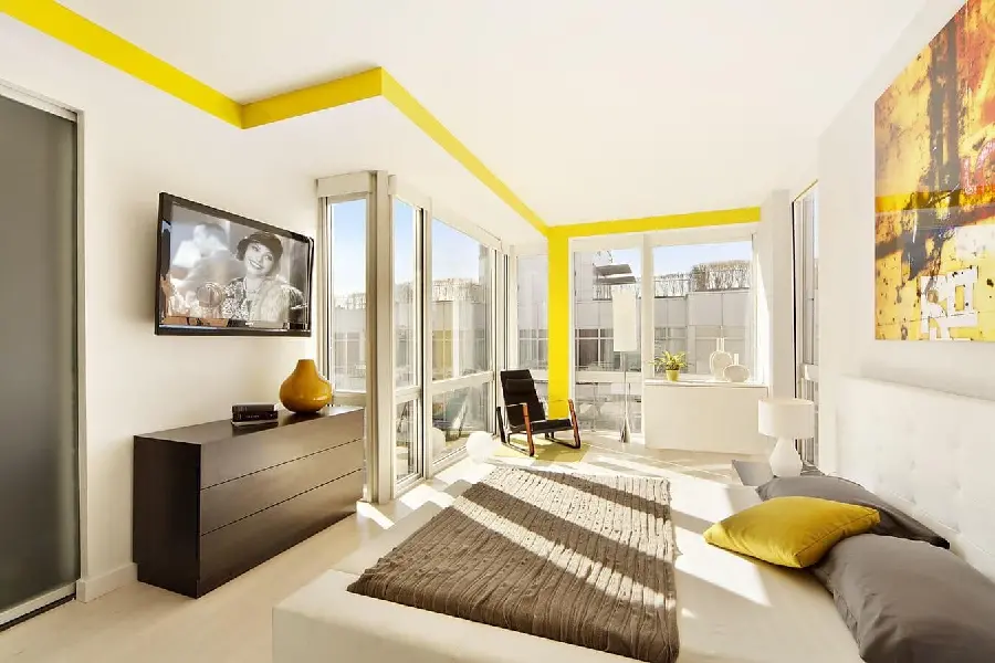 Bright Colored Bedroom Decor