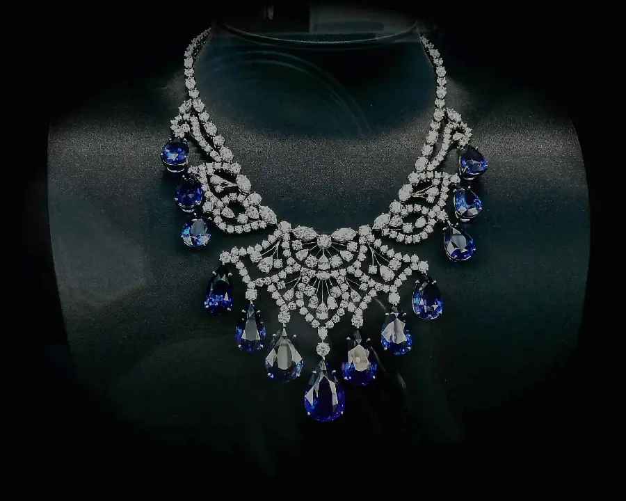 Download Photo of Blue Diamond Jewelry Necklace