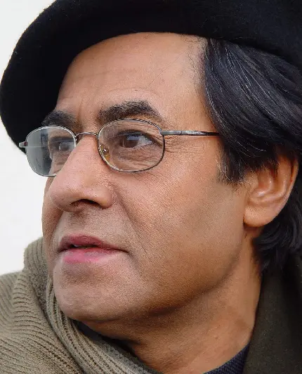 Download Images of Khosro Shakibai - Green House Series Actor