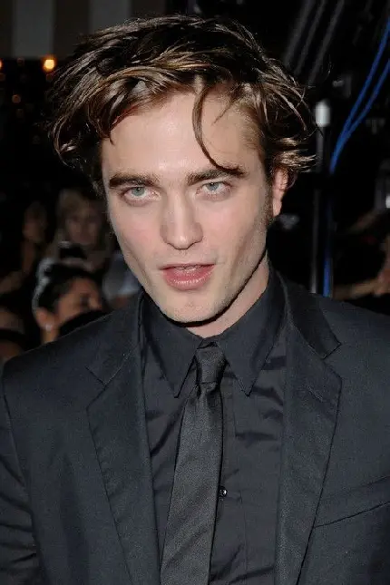 Download Robert Pattinson No University Images